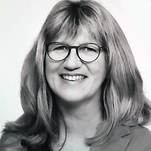 Claudia Schuster